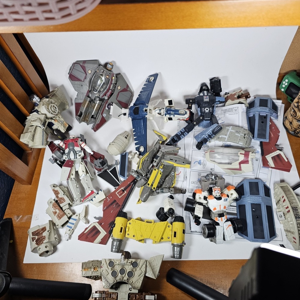 Transformers Star Wars Crossovers Yoda Republic Shuttle Darth Lot Of Parts